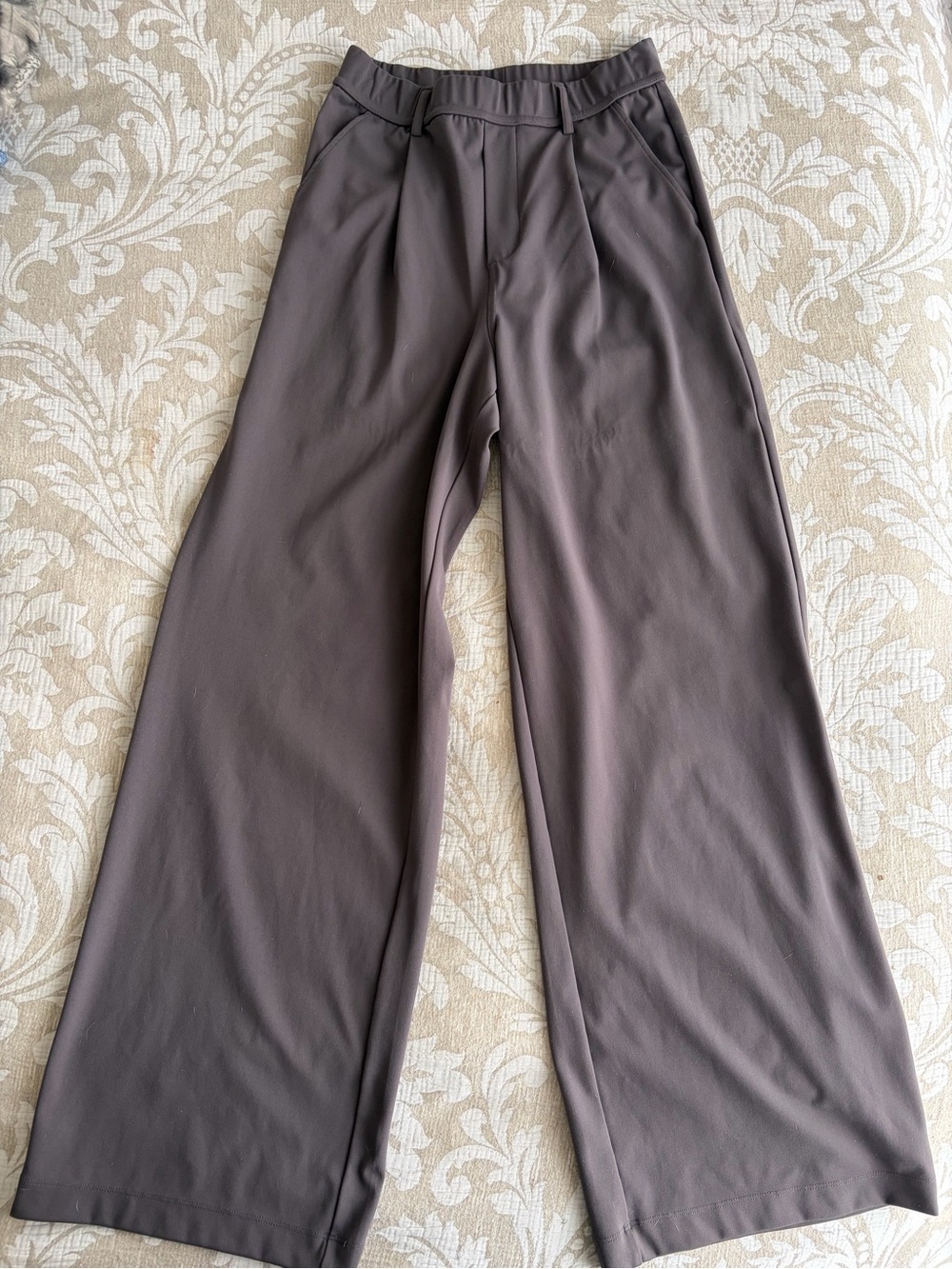 Halara Flex DayStretch High Wasted straight Leg Work Pants - Size S